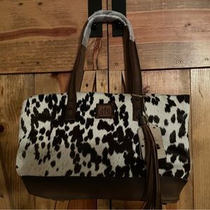 NWT STS Ranchwear Classic Cowhide Tote.